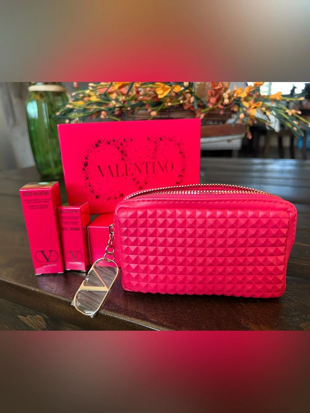Valentino Lipstick Gift Set - Lipstick + Refill + Designer - Cosmetic Bag (New)